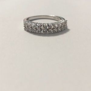 White sapphire sterling silver ring size7